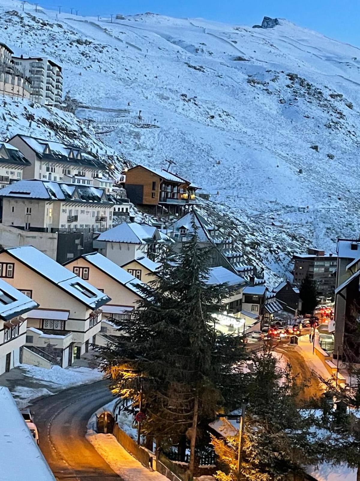 시에라네바다 El Mirador Del Veleta 아파트 외부 사진